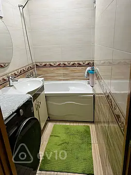 Kirayə verilir 2 otaqlı köhnə tikili 56 m²