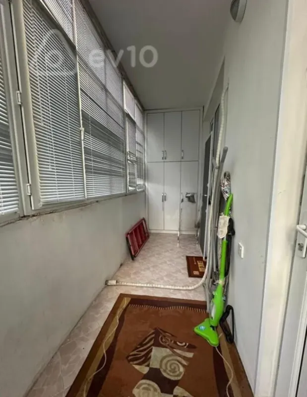 Kirayə verilir 2 otaqlı yeni tikili 70 m²
