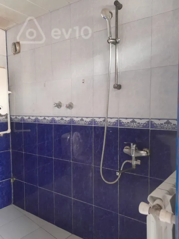 Kirayə verilir 3 otaqlı həyət evi 80 m²