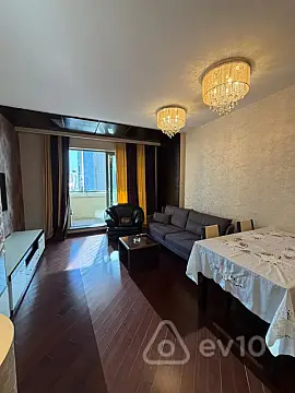 Kirayə verilir 2 otaqlı yeni tikili 100 m²