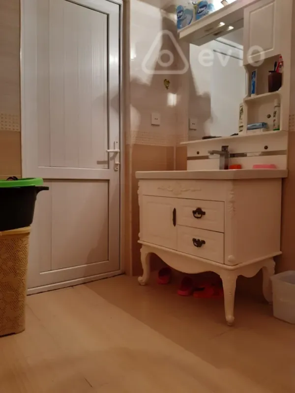 Satılır 3 otaqlı yeni tikili 110 m²