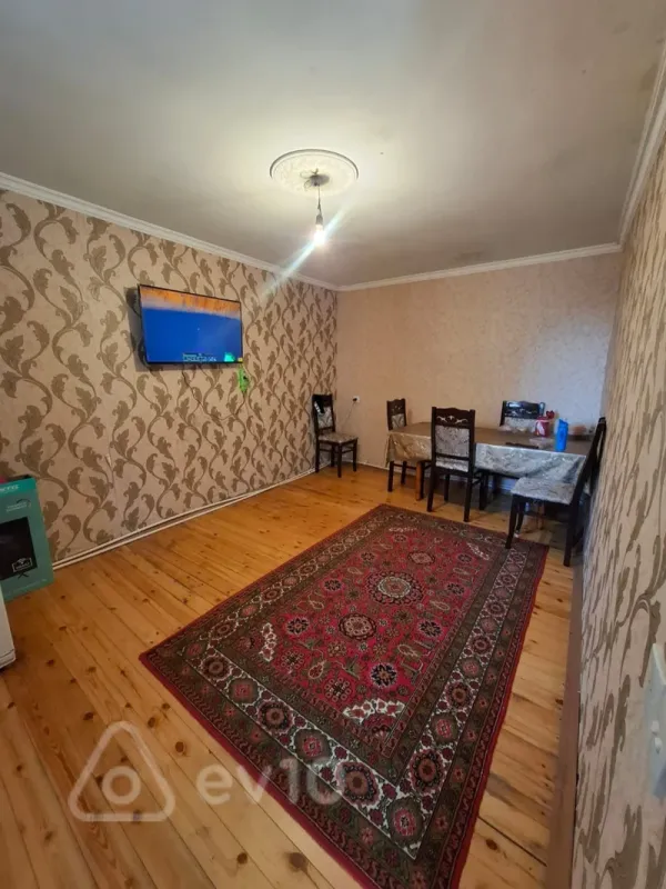 Satılır 2 otaqlı həyət evi 40 m²