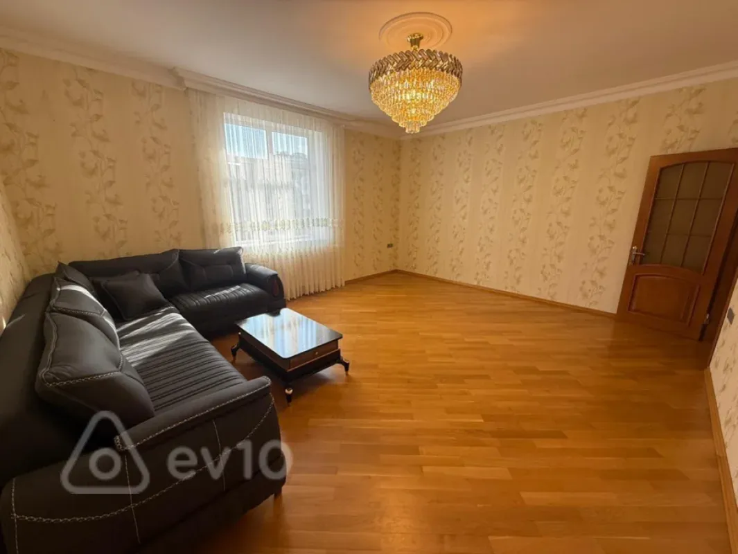 Satılır 2 otaqlı yeni tikili 108 m²