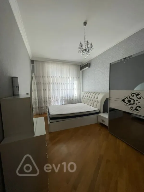 Satılır 3 otaqlı yeni tikili 126 m²