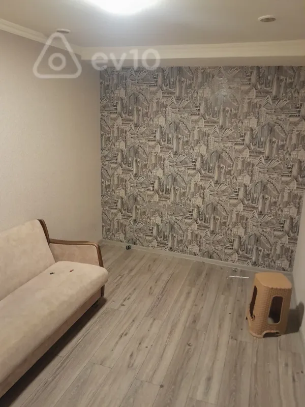 Kirayə verilir 1 otaqlı köhnə tikili 18 m²