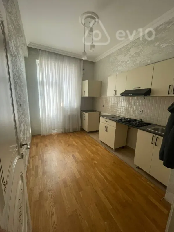 Kirayə verilir 2 otaqlı yeni tikili 63 m²