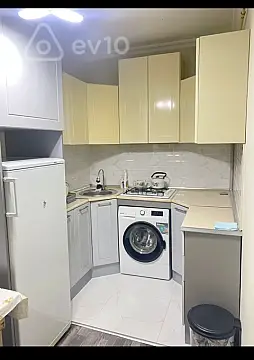 Kirayə verilir 2 otaqlı həyət evi 65 m²
