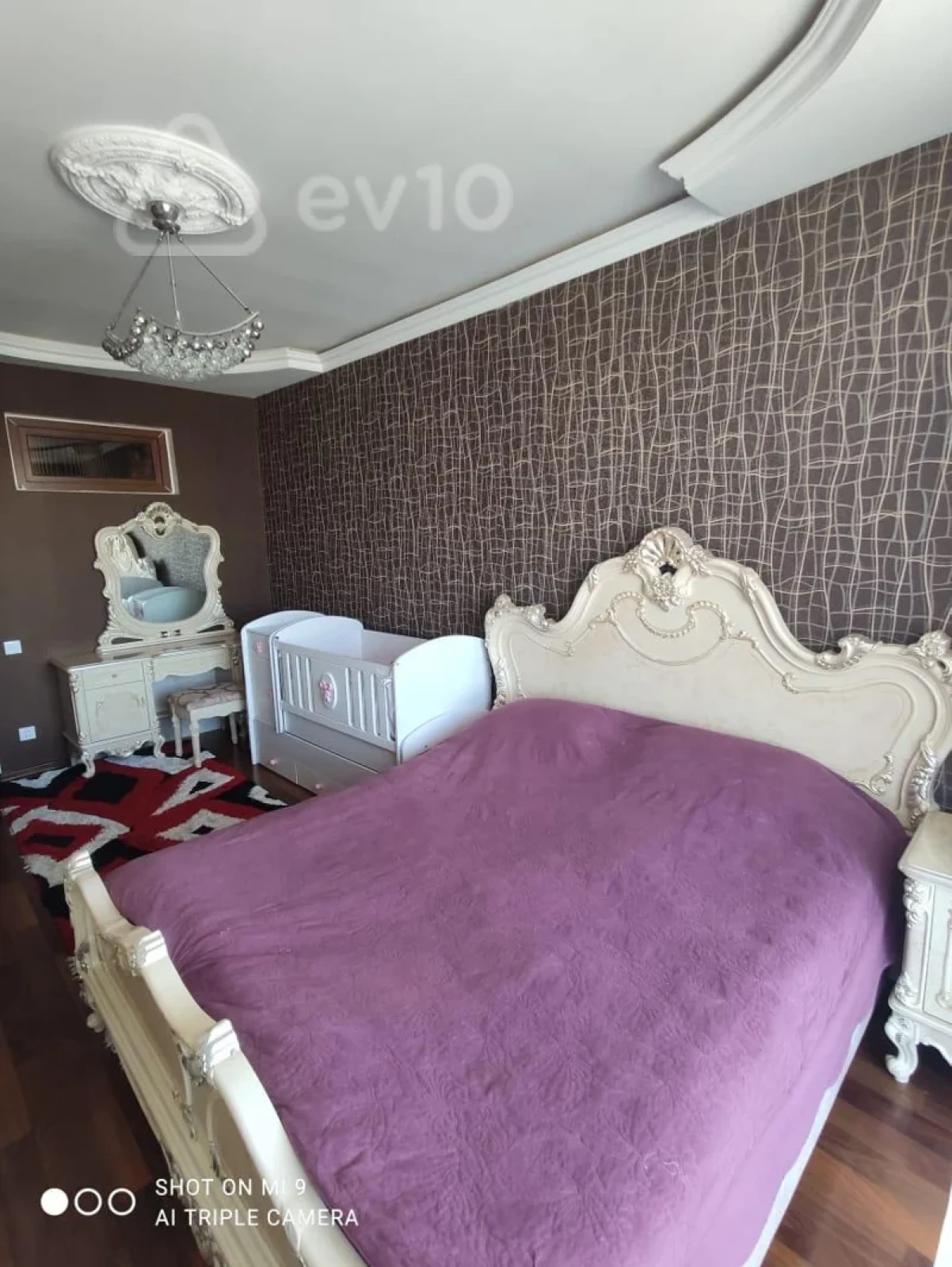 Kirayə verilir 2 otaqlı yeni tikili 110 m²