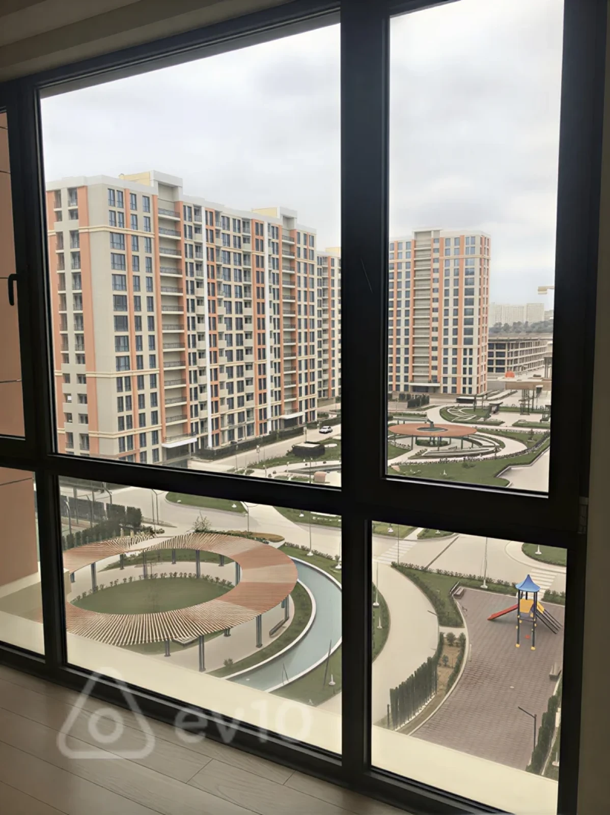 Kirayə verilir 2 otaqlı yeni tikili 55 m²