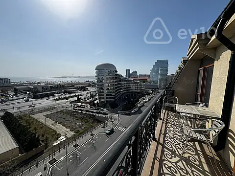 Kirayə verilir 4 otaqlı yeni tikili 180 m²