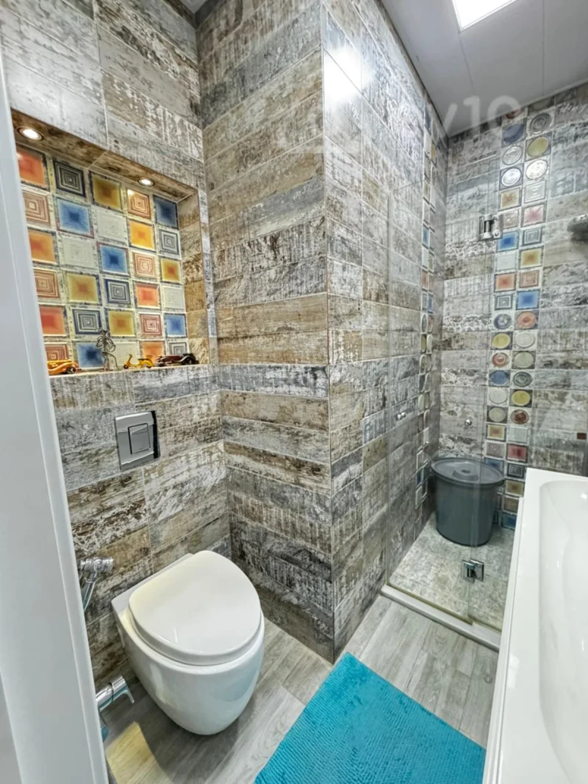 Kirayə verilir 4 otaqlı yeni tikili 180 m²