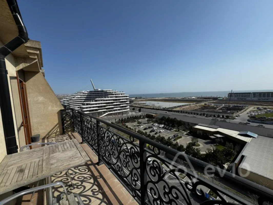 Kirayə verilir 4 otaqlı yeni tikili 180 m²