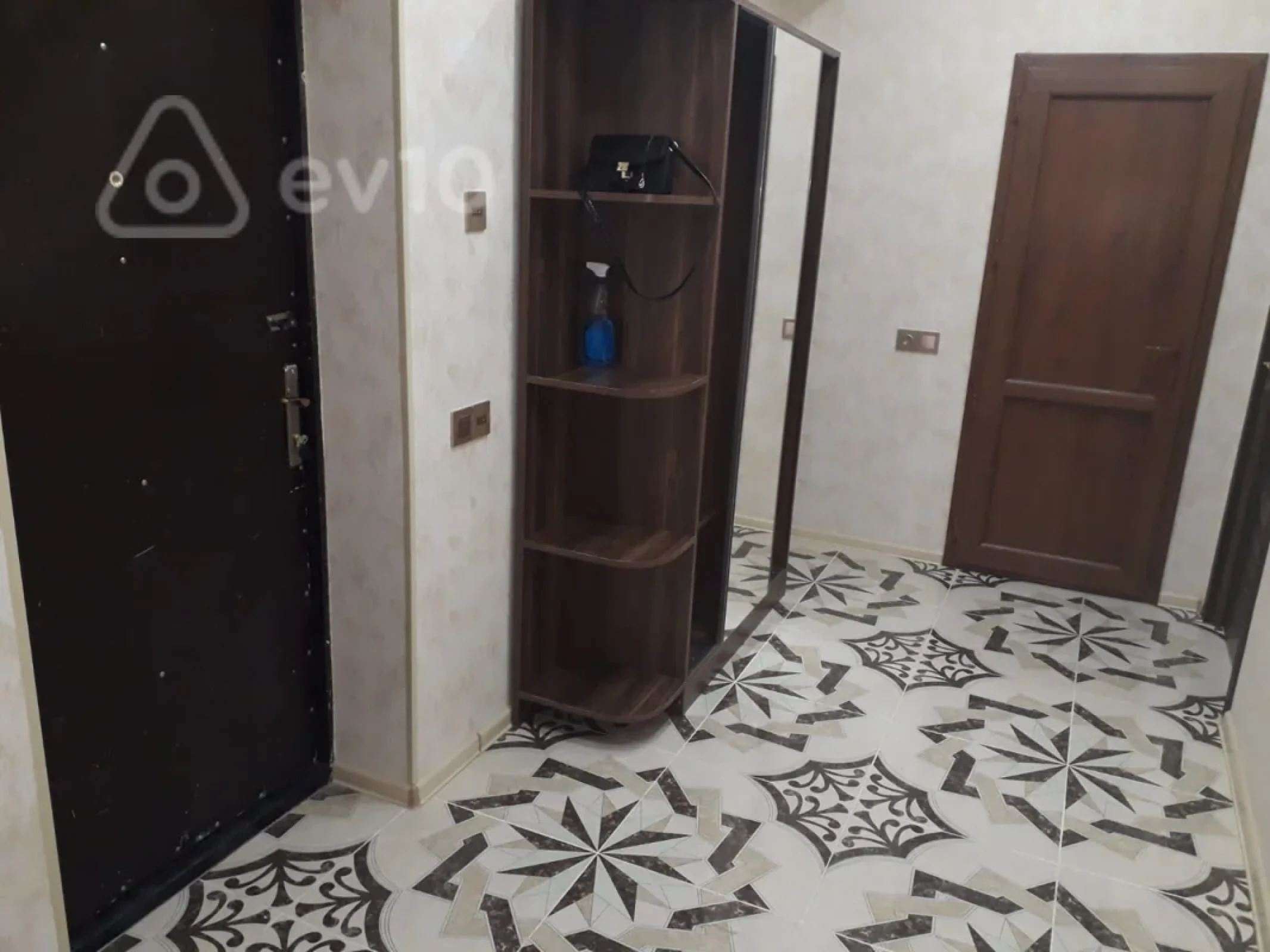 Satılır 2 otaqlı yeni tikili 70 m²