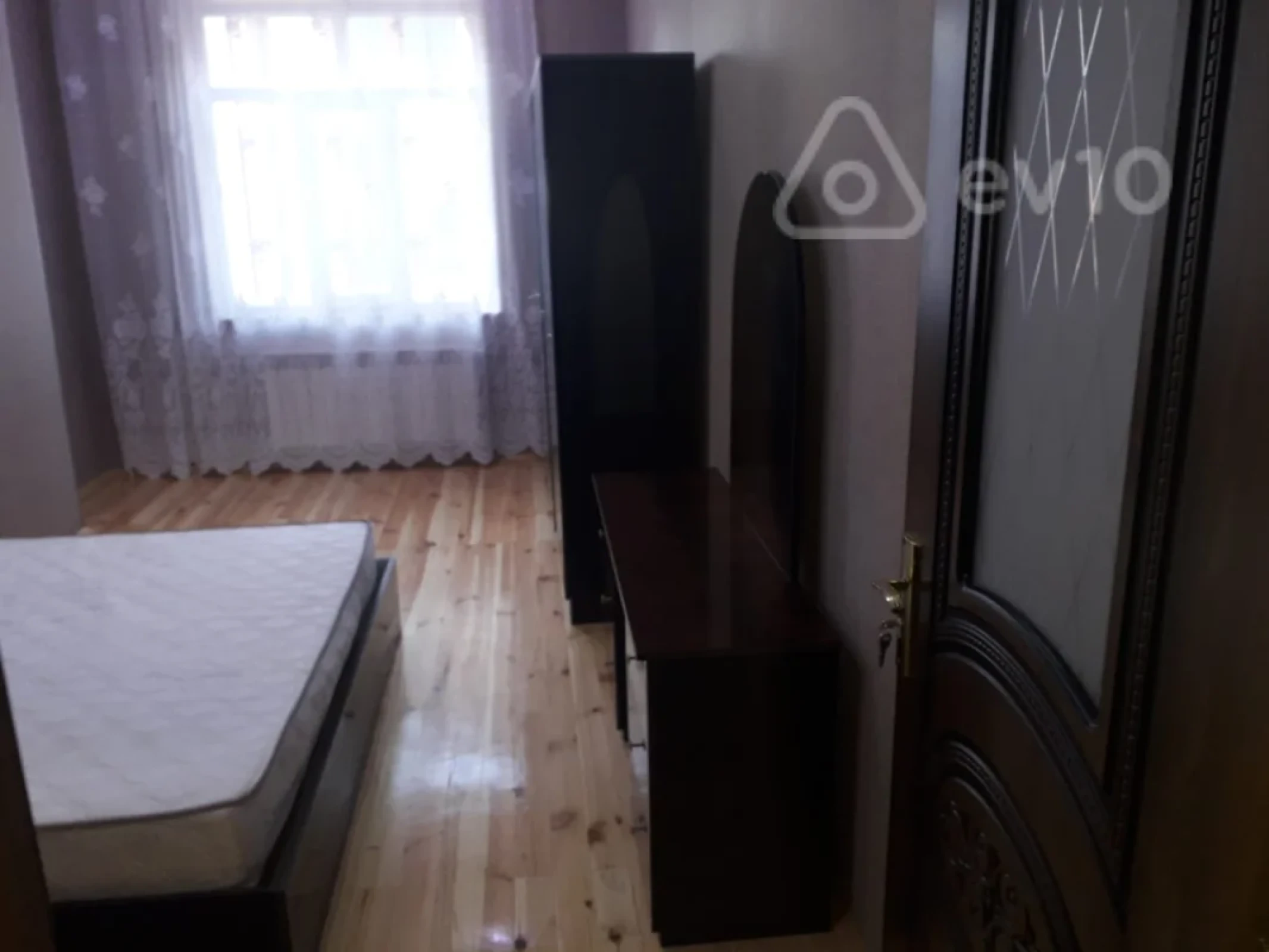 Satılır 2 otaqlı yeni tikili 70 m²