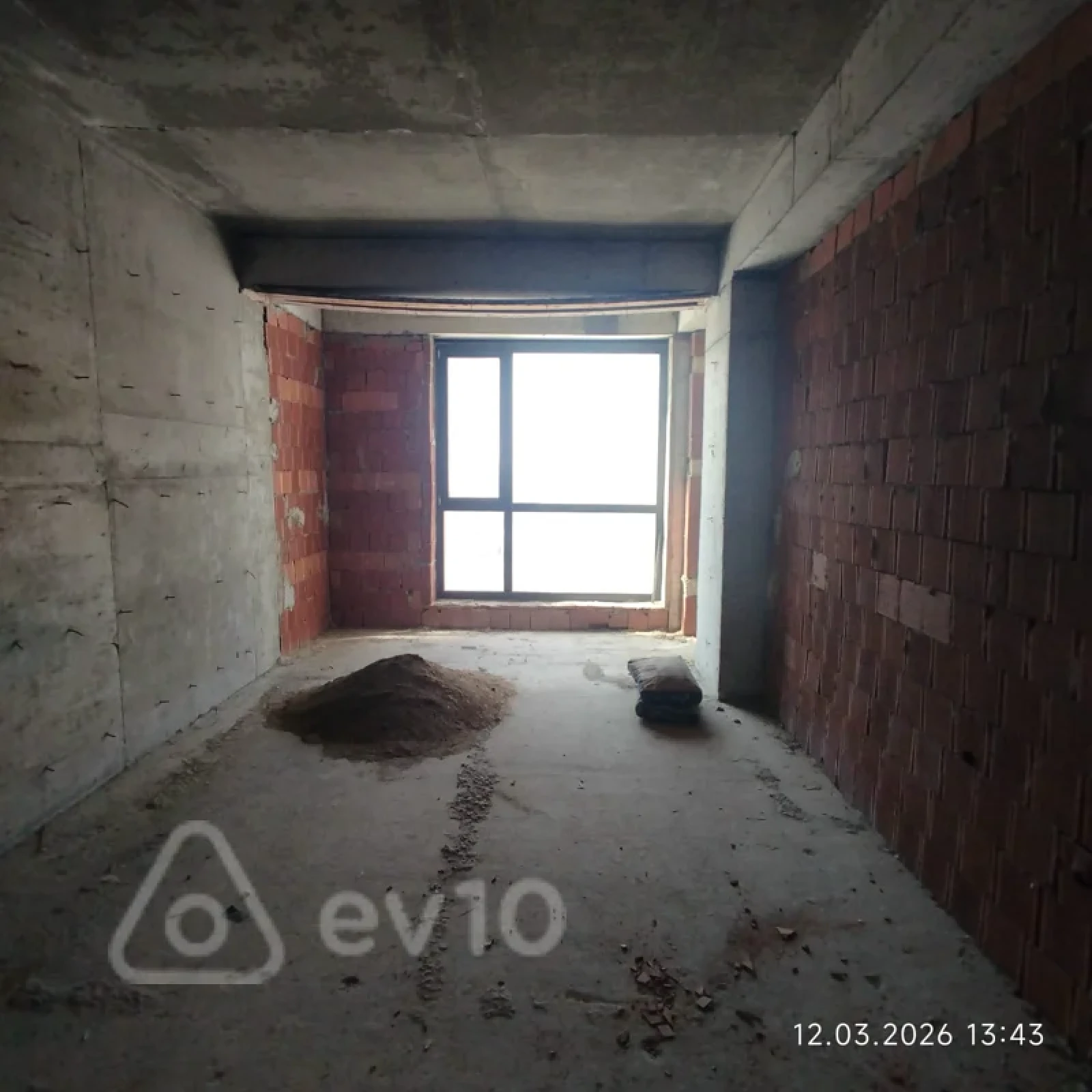 Satılır 2 otaqlı yeni tikili 66 m²