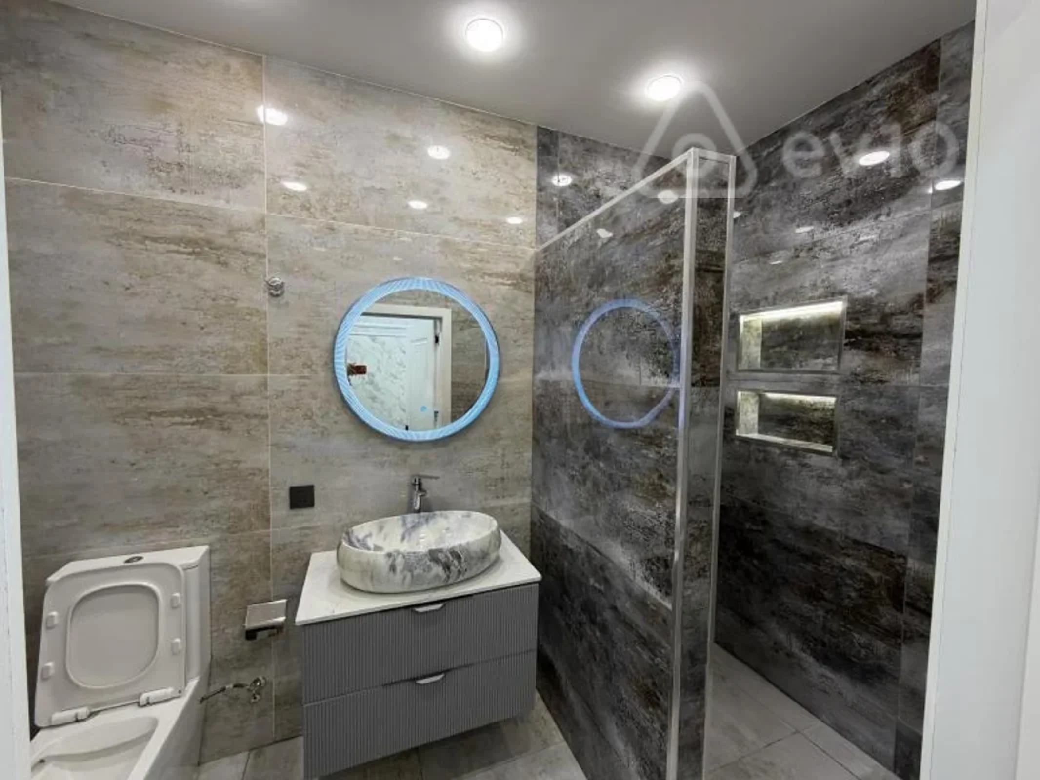 Kirayə verilir 2 otaqlı yeni tikili 75 m²