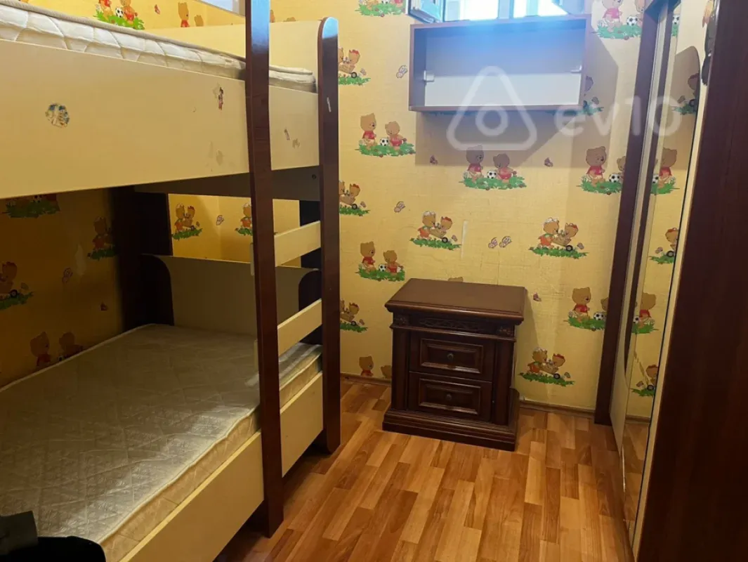 Kirayə verilir 3 otaqlı yeni tikili 70 m²