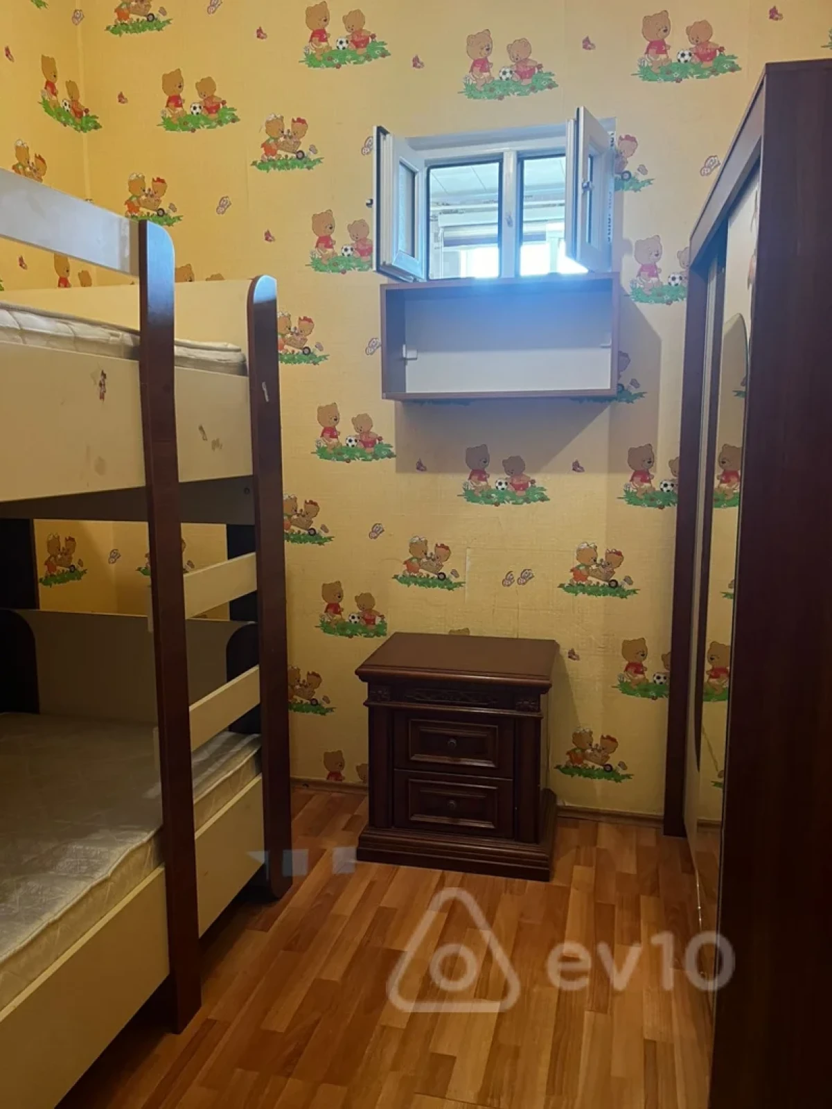 Kirayə verilir 3 otaqlı yeni tikili 70 m²