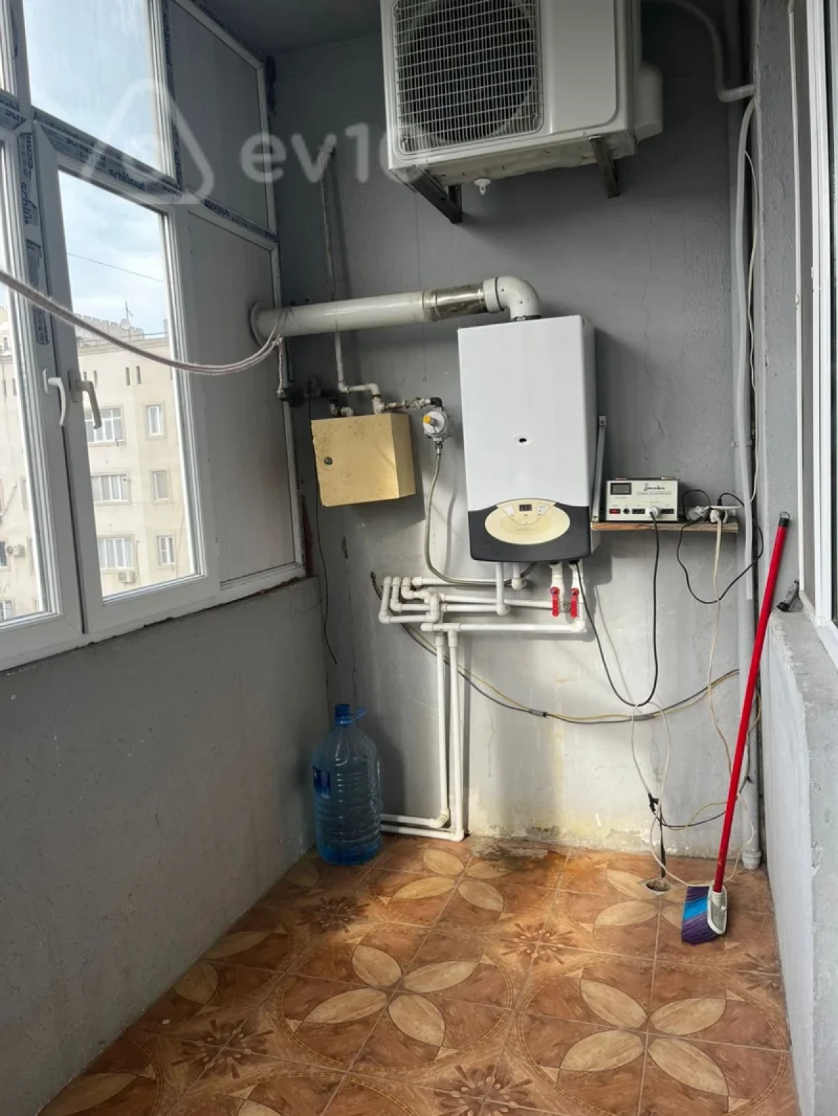 Kirayə verilir 3 otaqlı yeni tikili 70 m²