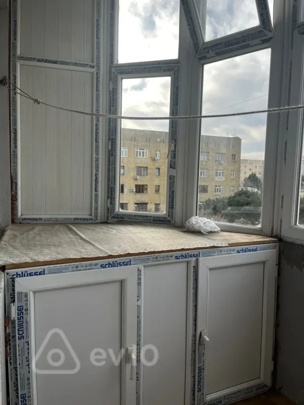 Kirayə verilir 3 otaqlı yeni tikili 70 m²