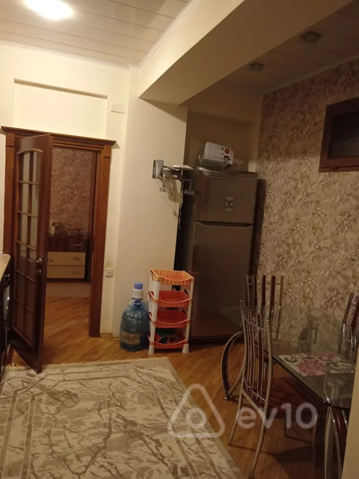 Kirayə verilir 2 otaqlı yeni tikili 100 m²