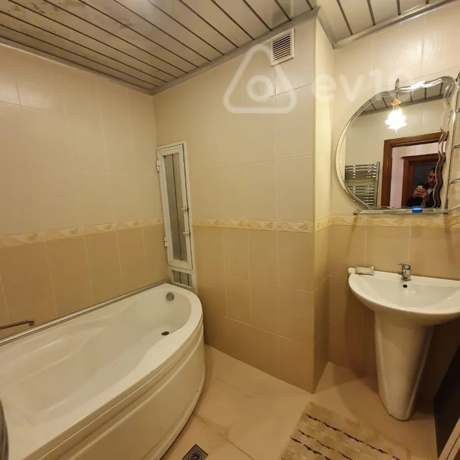 Kirayə verilir 2 otaqlı yeni tikili 100 m²