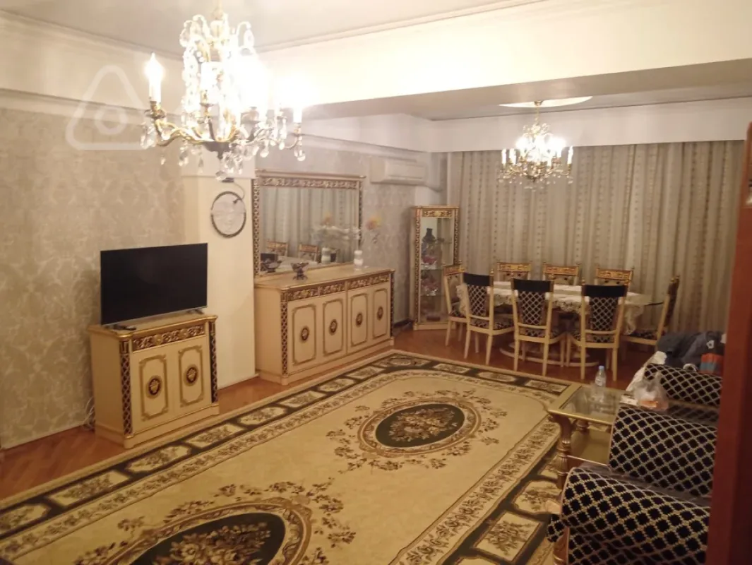 Kirayə verilir 2 otaqlı yeni tikili 100 m²