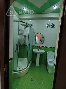 Kirayə verilir 2 otaqlı yeni tikili 80 m²