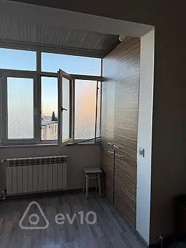 Kirayə verilir 1 otaqlı köhnə tikili 40 m²