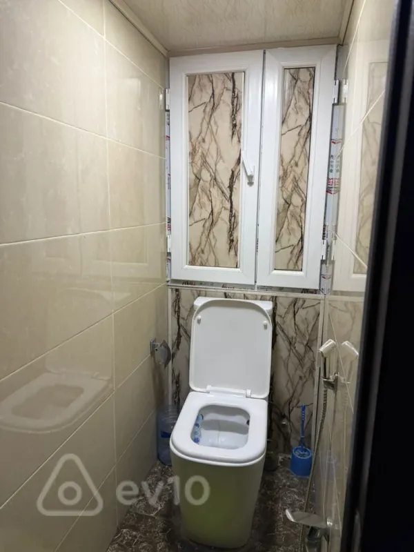 Kirayə verilir 1 otaqlı köhnə tikili 40 m²