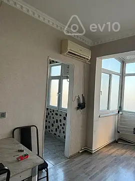Kirayə verilir 1 otaqlı köhnə tikili 40 m²