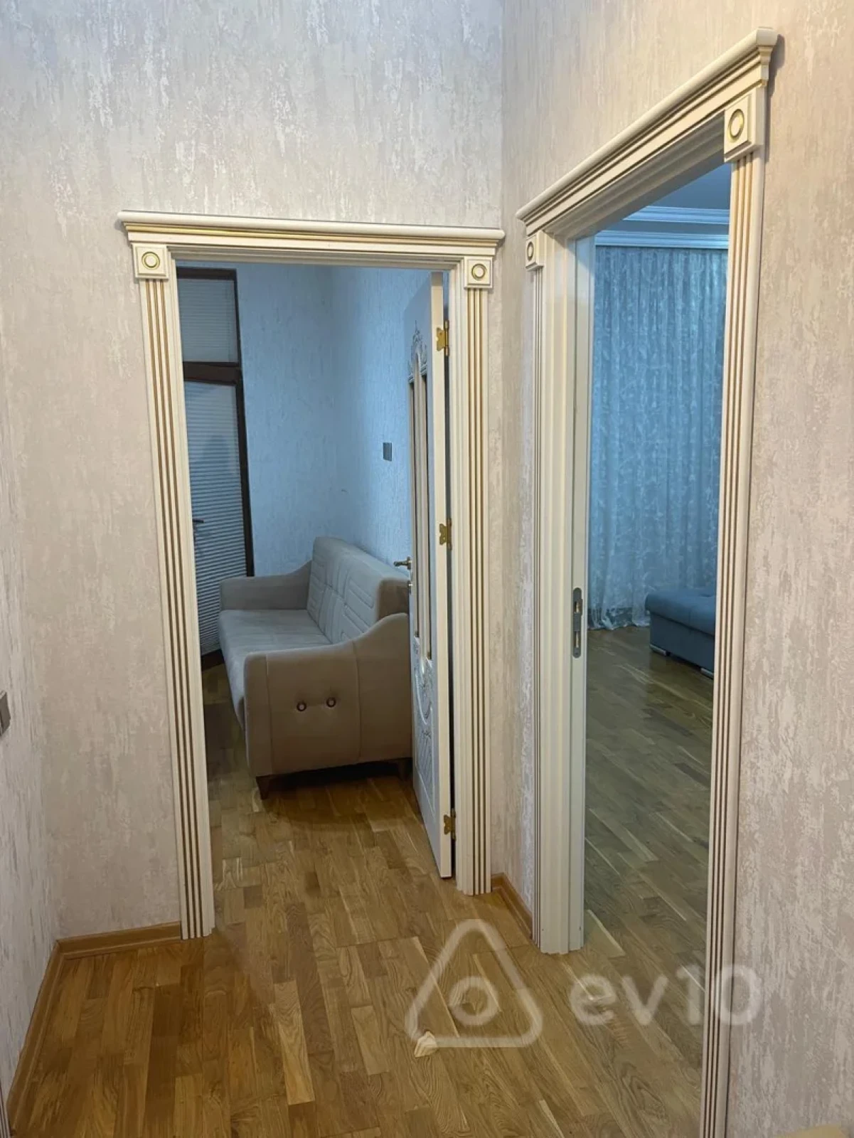 Kirayə verilir 2 otaqlı yeni tikili 60 m²