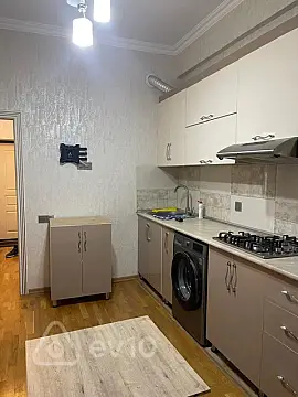Kirayə verilir 2 otaqlı yeni tikili 60 m²