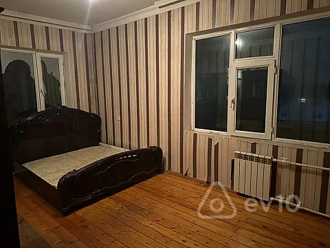 Kirayə verilir 3 otaqlı köhnə tikili 85 m² — Bakı, Nizami 3 otaq 85.00 m²