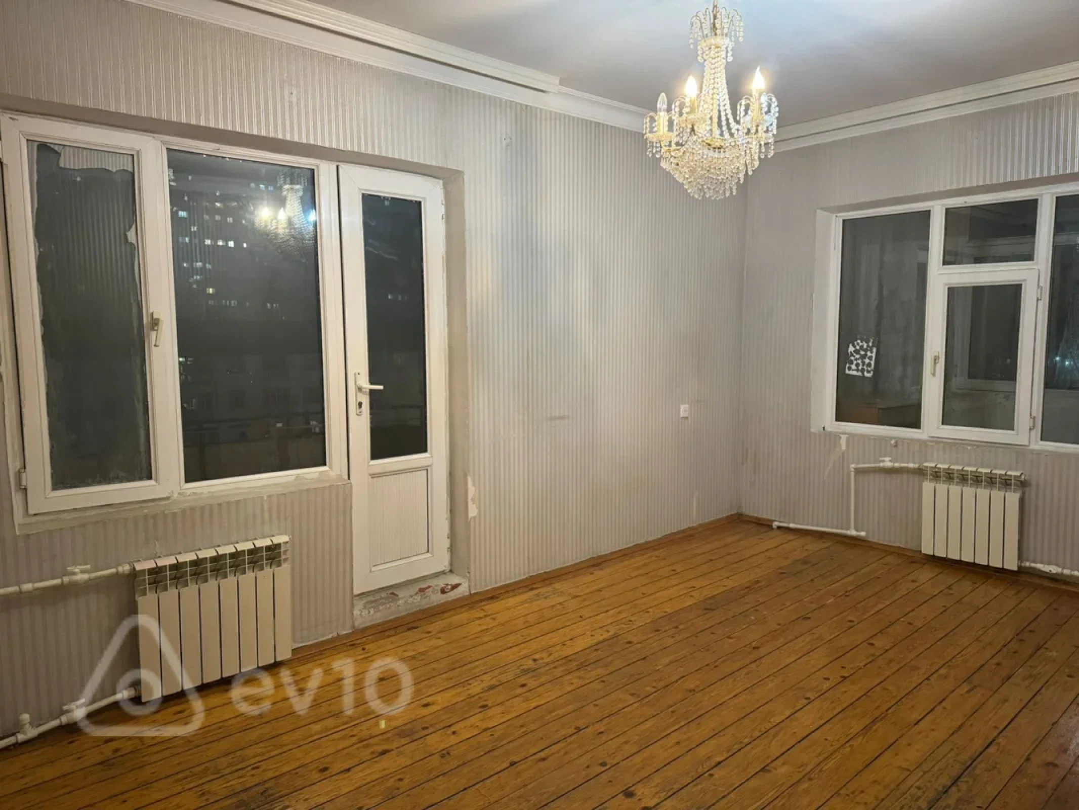 Kirayə verilir 3 otaqlı köhnə tikili 85 m²