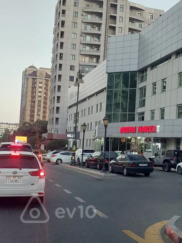 Kirayə verilir 2 otaqlı yeni tikili 113 m²