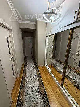 Kirayə verilir 2 otaqlı yeni tikili 55 m²