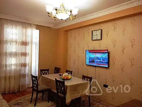 Kirayə verilir 3 otaqlı yeni tikili 100 m²