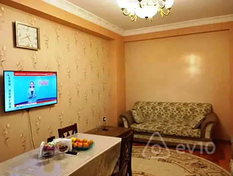 Kirayə verilir 3 otaqlı yeni tikili 100 m²