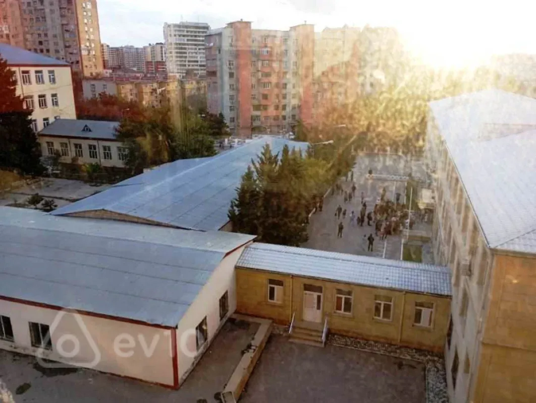 Kirayə verilir 3 otaqlı yeni tikili 100 m²