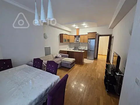 Kirayə verilir 2 otaqlı yeni tikili 60 m²