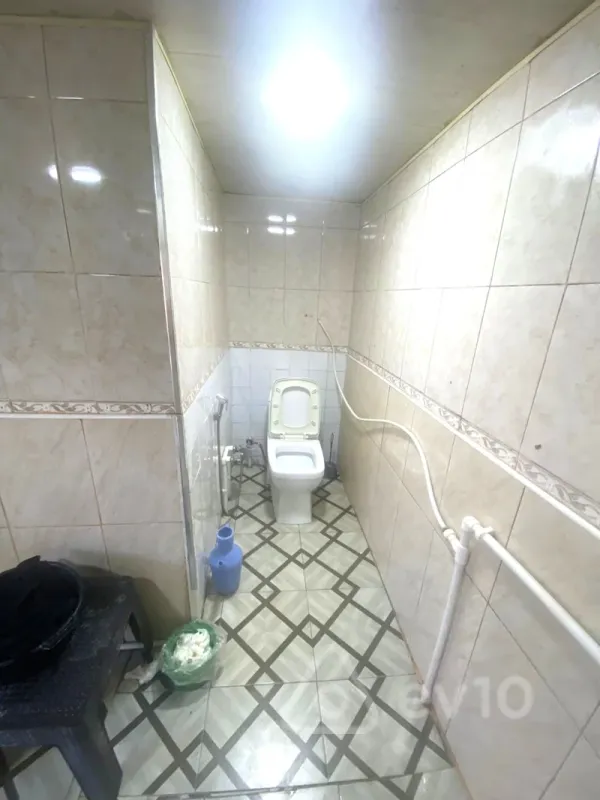 Kirayə verilir 3 otaqlı köhnə tikili 75 m²