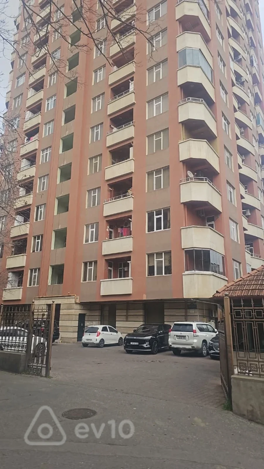 Kirayə verilir 2 otaqlı yeni tikili 65 m²