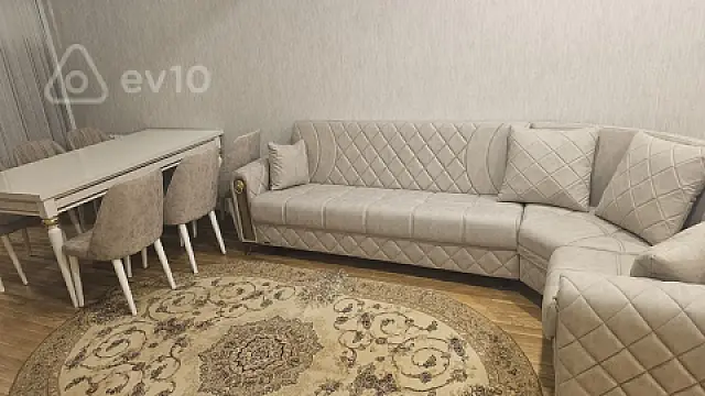 Kirayə verilir 2 otaqlı yeni tikili 65 m²