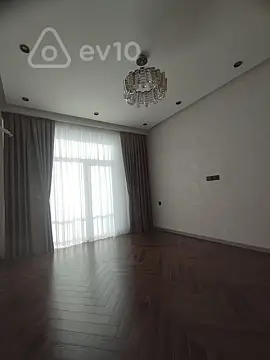 Satılır 2 otaqlı yeni tikili 80 m²