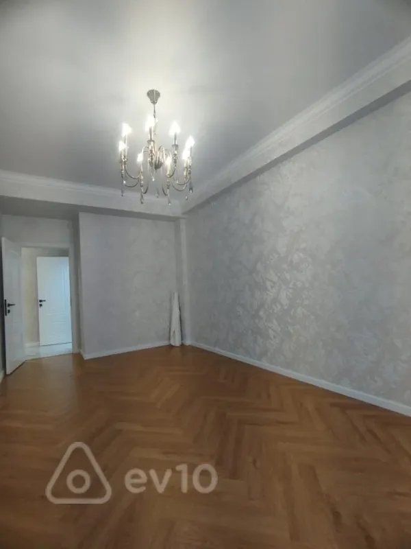 Satılır 2 otaqlı yeni tikili 65 m²