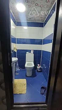 Kirayə verilir 3 otaqlı köhnə tikili 110 m²