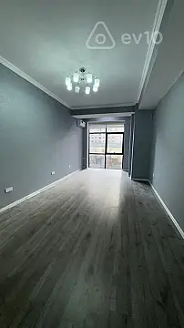 Kirayə verilir 2 otaqlı ofis 70 m²