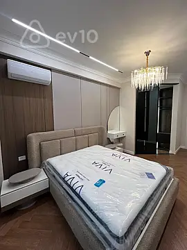 Kirayə verilir 2 otaqlı yeni tikili 79 m²