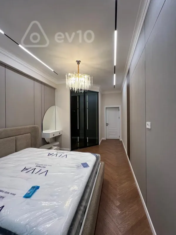 Kirayə verilir 2 otaqlı yeni tikili 79 m²